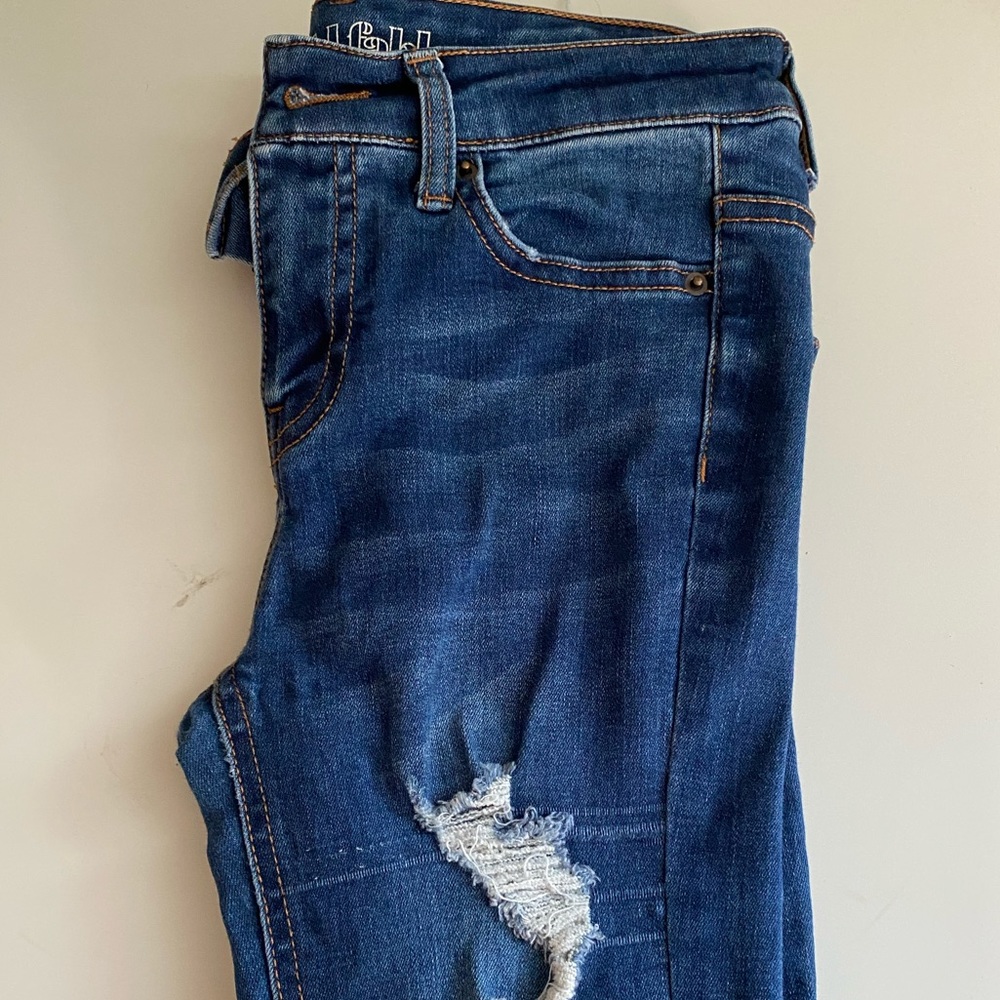Skinny jeans- size 00
